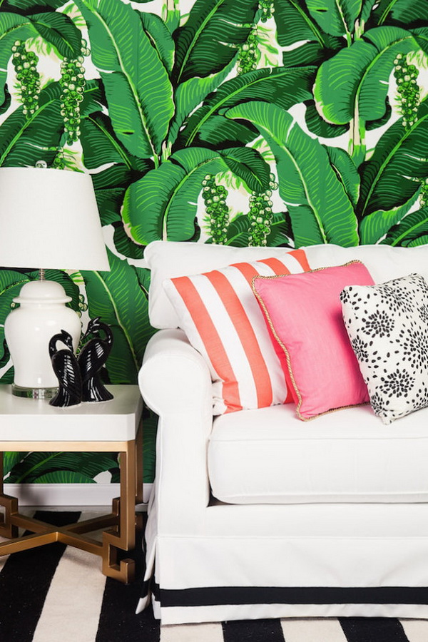 Trang trí phòng khách đơn giản với giấy ốp tường 3d lá chuối